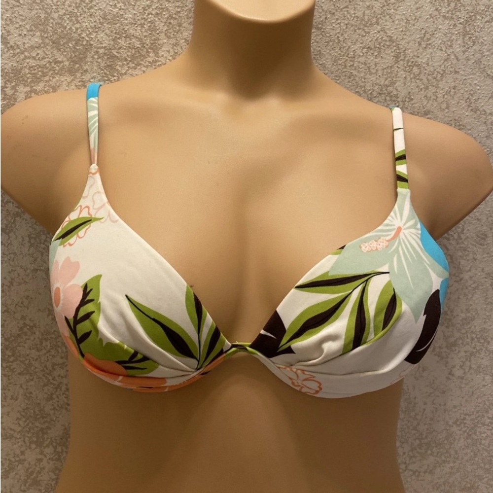 Liquid Blue Floral Bikini Top - Multicolor